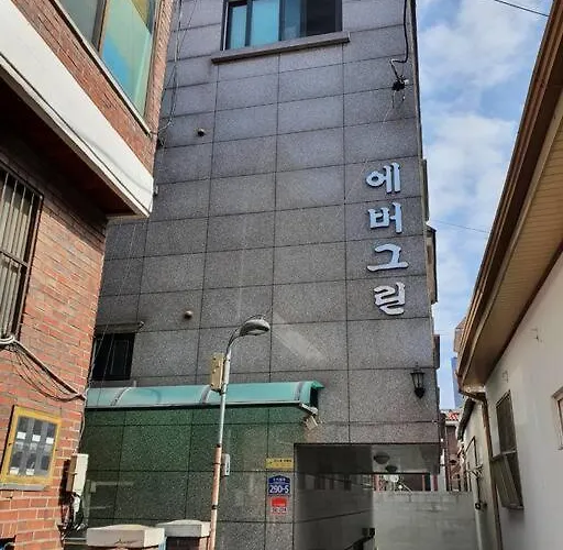 Apartment Evergreen Studio Seoul